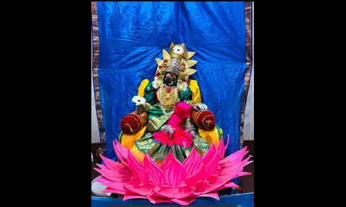 राज्यात दीपोत्सवाला उत्साहात प्रारंभ