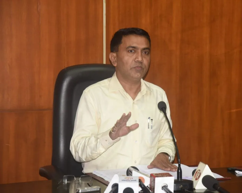 विरोध होणाऱया प्रकल्पांबाबत केंद्राशी चर्चा