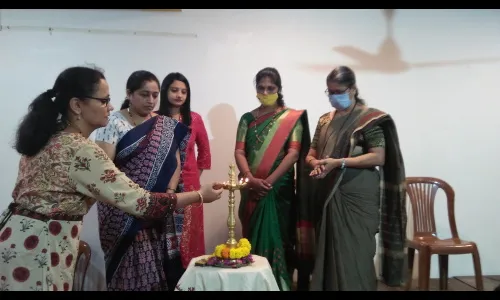 विठ्ठलापुर येथे वे घनश्याम शात्री जावडेकर सभागृहात दिवाळी प्रदर्शन