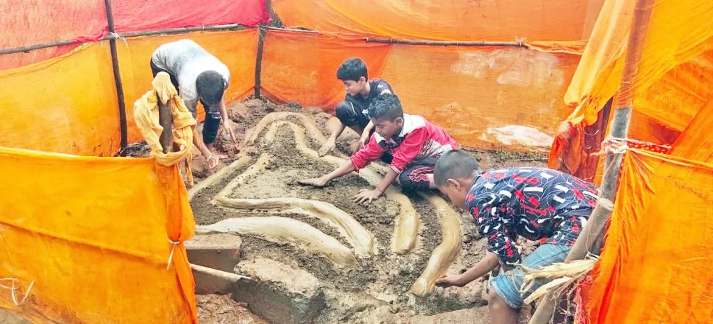 ग्रामीण भागात किल्ले बनविण्याची लगबग