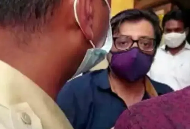 अर्णब गोस्वामींची तळोजा कारागृहात रवानगी