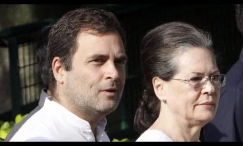 काँग्रेसच्या निर्नायकी नेतृत्वाचा व्यवस्थापकीय संदेश