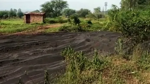 सातारा : ‘त्या’ जागेतीस केमिकल मिश्रीत मळी उचलण्याच्या सुचना