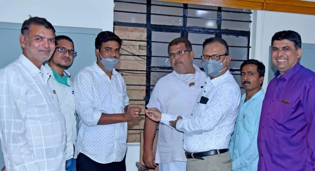 सांगली : बँक कर्मचाऱ्यांचा असाही प्रामाणिकपणा