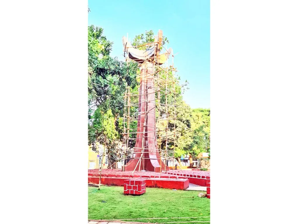 नूतनीकरण हुतात्मा स्मारकाचे…