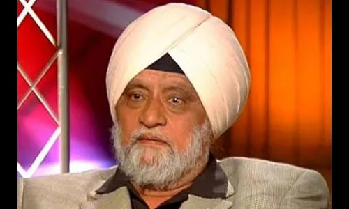 कायदेशीर कारवाई करण्याचा बेदीचा इशारा