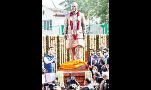 अरुण जेटलींमुळेच संकटातून सावरलो!