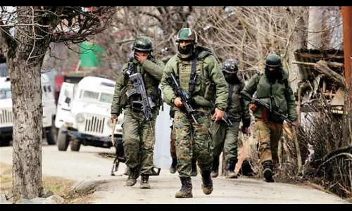 माजी पोलिसासह ‘जैश’च्या चार दहशतवाद्यांना अटक