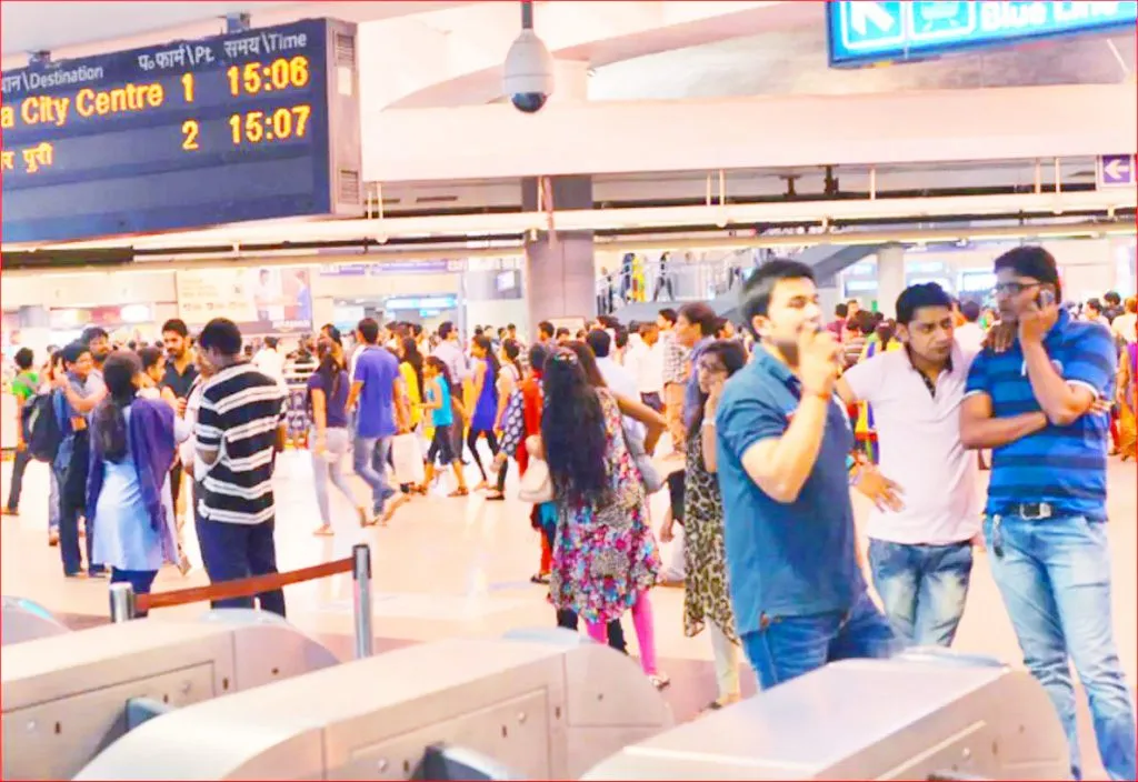 चिंचोळ्या जागेत वेगाने काम टाळणे आवश्यक