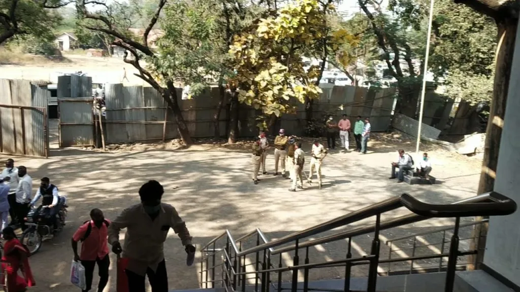 सातारा : निवडणुकीसाठी अर्ज दाखल करण्यास इच्छुकांच्या उड्या