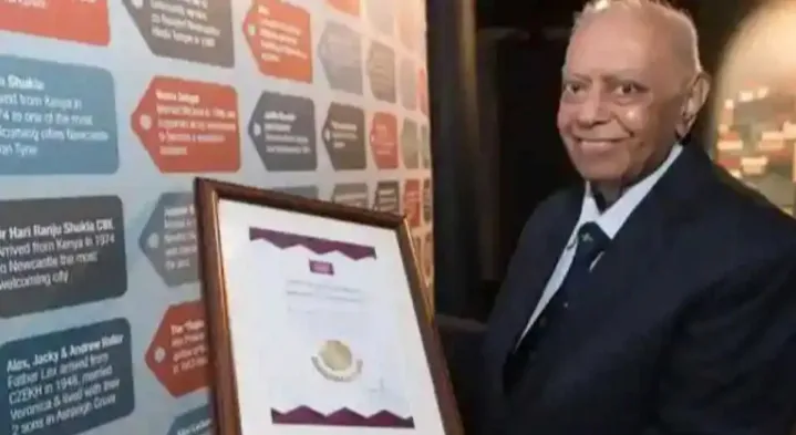 कोरोना लसीचा जगातील पहिला डोस भारतीय वंशाच्या व्यक्तीला