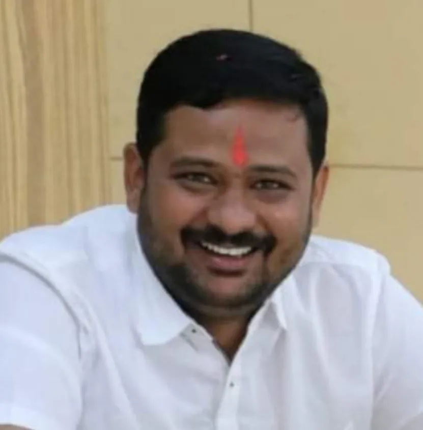 किसान आत्मनिर्भर यात्रेत सहभागी व्हा : हर्षवर्धन देशमुख