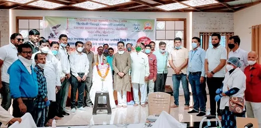 पाच हजारपेक्षा जास्त पत्रकारांच्या आरोग्य तपासणीचा राष्ट्रीय विक्रम