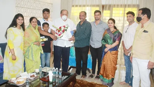 माजी महापौर सई खराडे लवकरच राष्ट्रवादीत; मंत्री मुश्रीफ यांच्या भेटीनंतर चर्चेला उधान