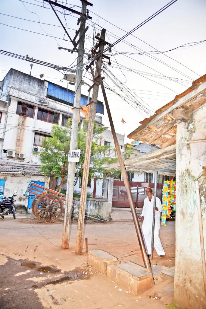 केवळ सुदैव म्हणून गवळी गल्लीत मोठा अनर्थ टळला