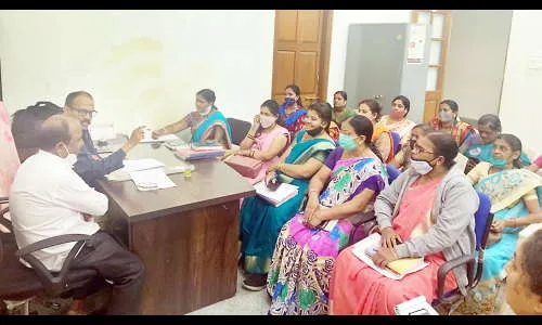 कुपोषित बालकांची संख्या घटविण्यासाठी प्रयत्न करा