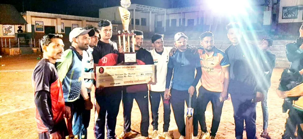 रामचंद्र मन्नोळकर चषकावर नील स्पोर्ट्सचे नाव