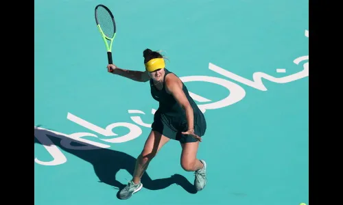 स्विटोलिना तिसऱया फेरीत, प्लिसकोव्हा पराभूत