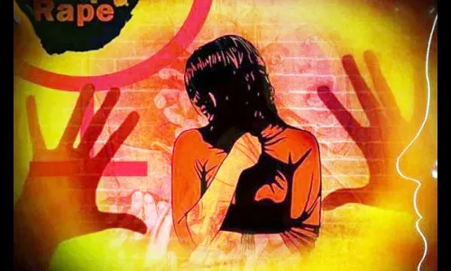 अल्पवयीन मुलीवर 44 जणांकडून बलात्कार