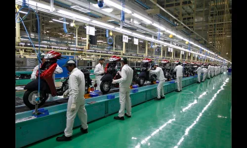 होंडा मोटरसायकल्सची व्हीआरएस योजना