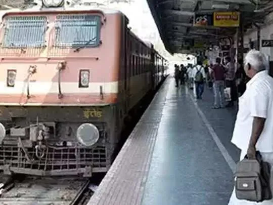 मध्य रेल्वे महाव्यवस्थापकांचा शुक्रवारी पाहणी दौरा