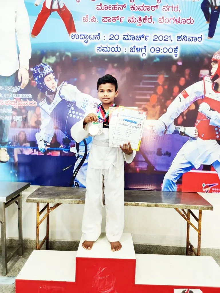 राष्ट्रीय तायक्वांदो स्पर्धेत संदेश चिक्केचे यश