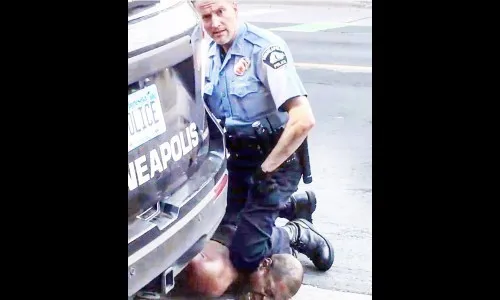 जॉर्ज फ्लॉयडच्या प्रकरणात तडजोड