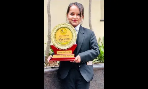 सर्वात कमी उंचीची वकील