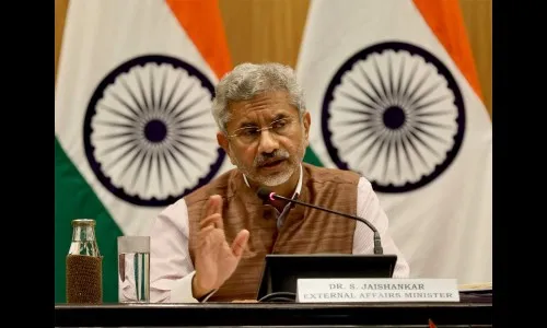 इतरांकडून प्रमाणपत्राची गरज नाही !