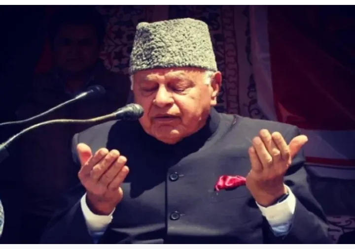 जम्मू काश्मीर : माजी मुख्यमंत्री फारुक अब्दुल्ला यांना कोरोनाची लागण