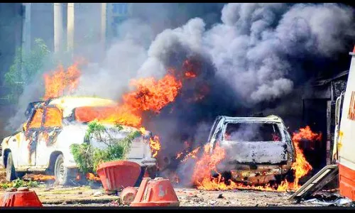 बलात्कार अन् दंगलींचे प्रमाण घटले