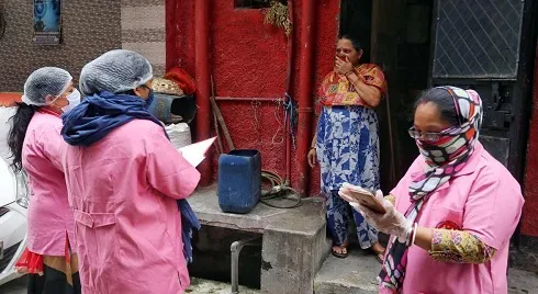 प्रत्येक आशा कर्मचाऱ्यास १० जणांना लसीकरण करावे लागणार