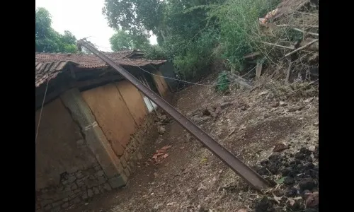 जिल्हय़ात अनेक ठिकाणी अवकाळी पाऊस