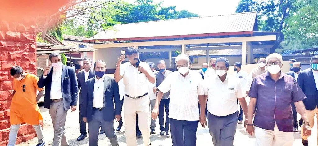 सुरेशकुमार यांनी केला न्यायालयामध्ये प्रचार