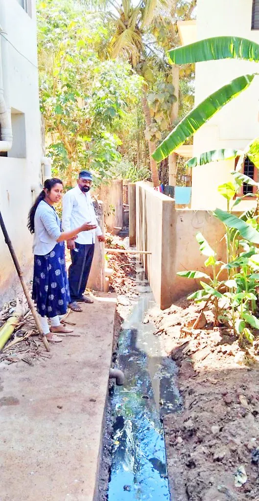 लक्ष्मीनगर (हिं.) परिसर भंगीबोळातील अतिक्रमण हटविण्याची मागणी