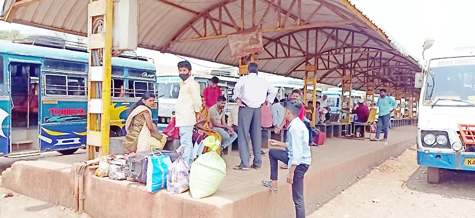 तिसऱया दिवशीही बससेवा ठप्प