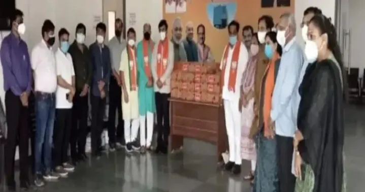 देशात तुटवडा; अन् भाजप कार्यालयात 5 हजार ‘रेमडेसिवीर’चा साठा