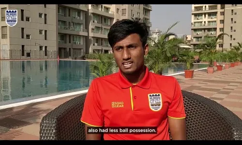 मुंबई सिटीबरोबरच्या विघ्नेशच्या करारात वाढ