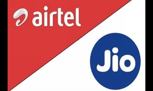 उत्तम सुविधा देण्यासाठी जिओची एअरटेलसोबत हातमिळवणी