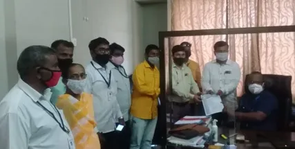 महाराष्ट्र राज्य नगर परिषद कर्मचारी संघटनेचा बेमुदत बंदचा इशारा