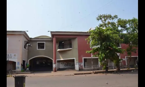 कोरोना दहशतीमुळे लॉकडाऊन यशस्वी