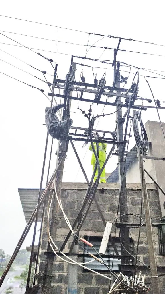 रात्रंदिवस सेवा बजावूनही कोरोना योद्धे म्हणून उपेक्षितच