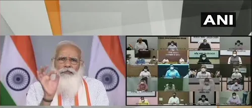 पंतप्रधान मोदींनी दहा राज्यांमधील जिल्हाधिकाऱ्यांशी साधला संवाद