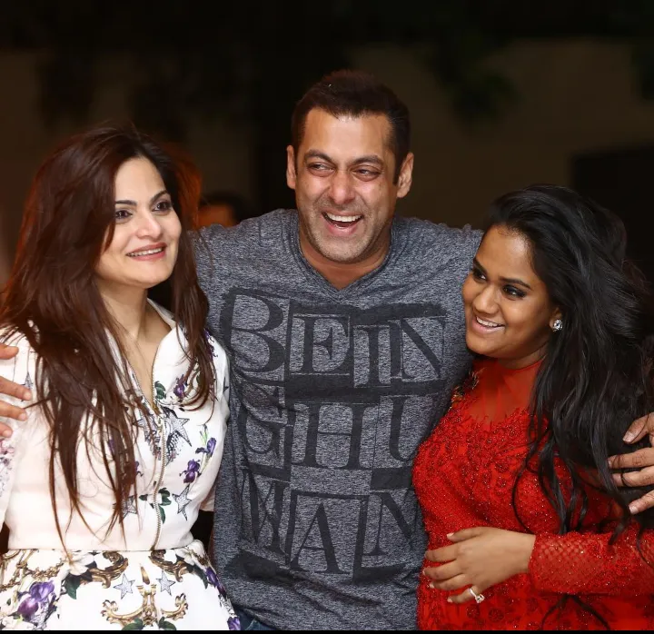 अभिनेता सलमान खानच्या घरात कोरोनाचा शिरकाव!