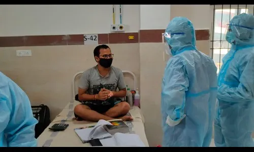 कोविड केअर सेंटरमध्येच परीक्षेची तयारी