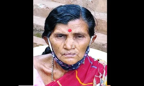 बीस साल बाद..! माय-लेकरांची भेट!!