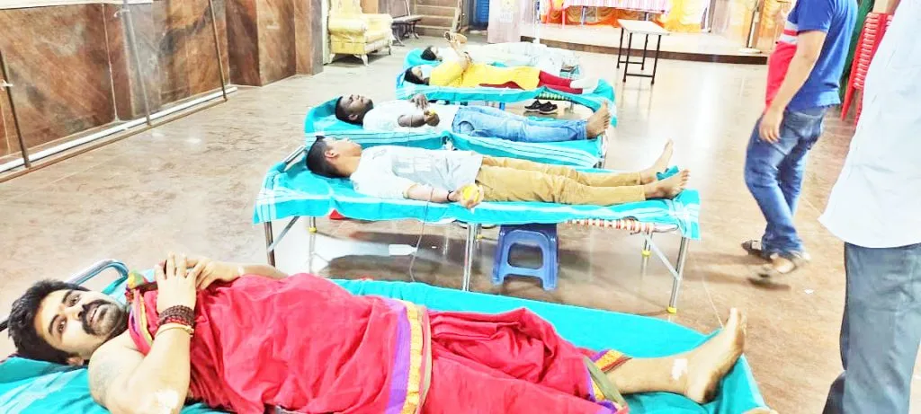 समादेवी मंदिरातील रक्तदान शिबिराला प्रतिसाद