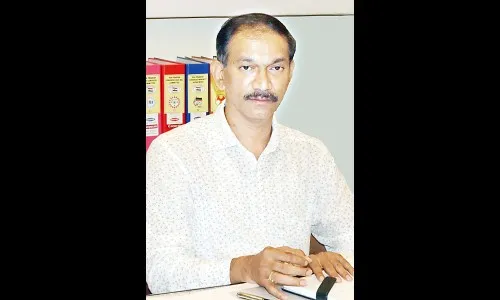 बनावट दस्तावेजप्रकरणी गिरीश चोडणकर यांची न्यायालयात धाव