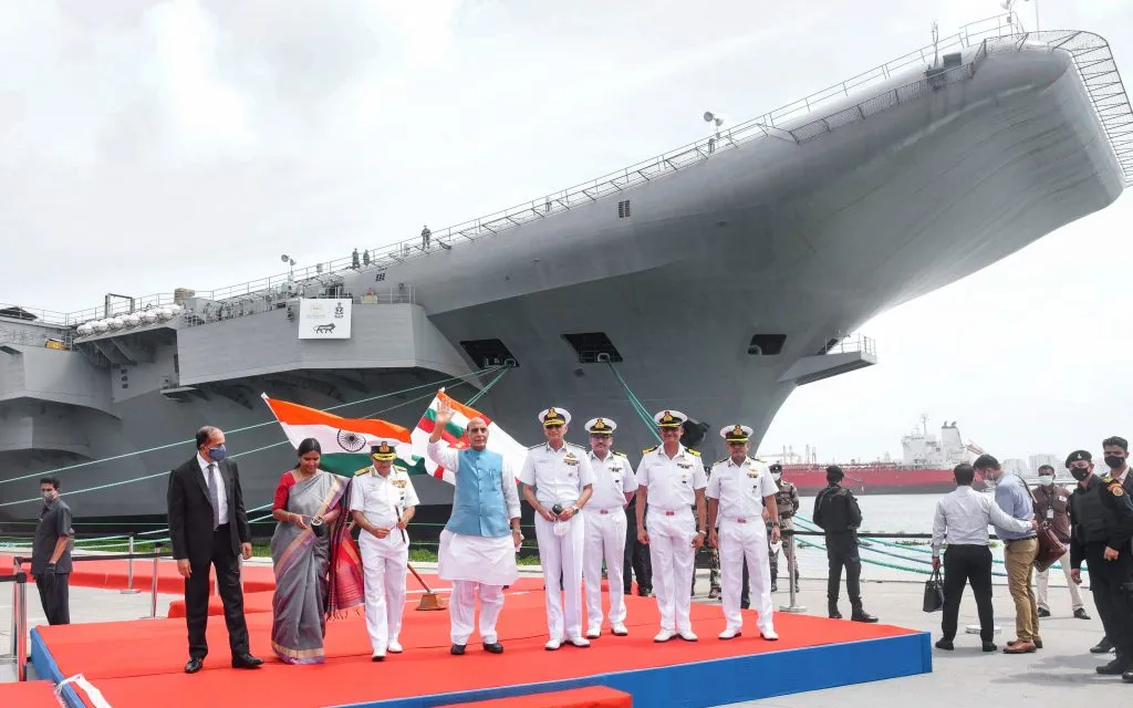 स्वदेशी विमानवाहू नौका ‘विक्रांत’ लवकरच ताफ्यात