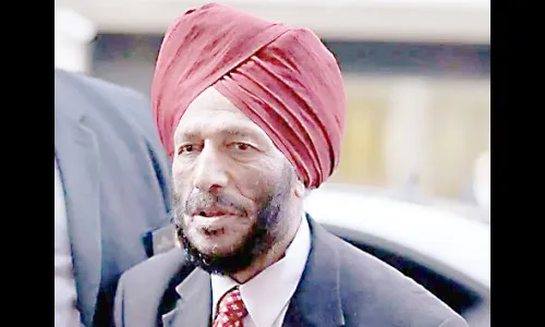 धावपटू मिल्खा सिंग पुन्हा आयसीयूमध्ये दाखल